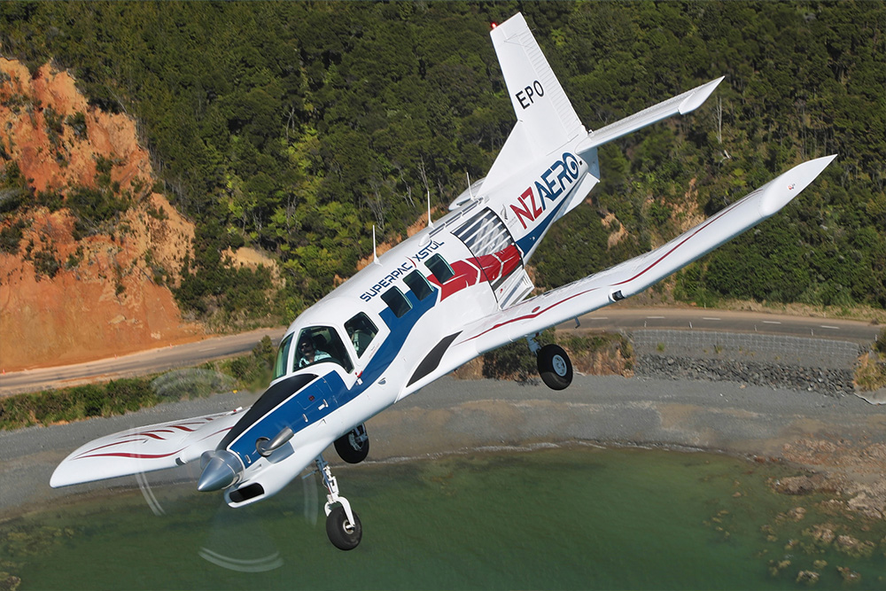 NZAero plane over the coastal road